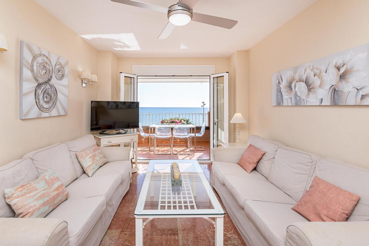 Bhost - The King Apartamento Fuengirola Exterior foto