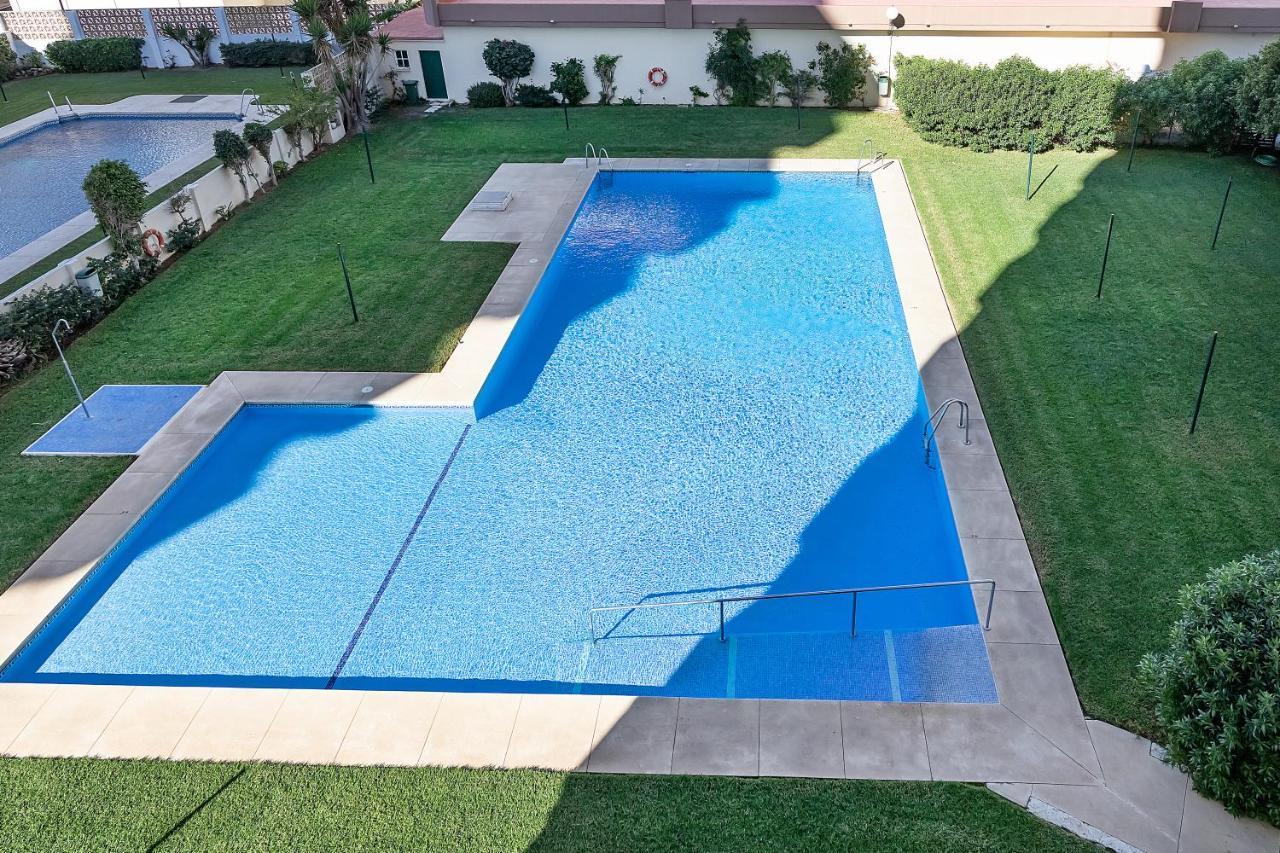 Bhost - The King Apartamento Fuengirola Exterior foto